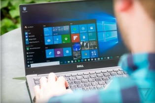 在手机与电脑协同工作的软件组合中，有几款软件特别出色，它们通过云同步功能实现了无缝衔接，极大地满足了移动办公的需求。下面为您推荐3-5款这样的软件组合，并融入您提到的关键词率土之滨老版本女将图和transcreen投屏激活码，进行解答。